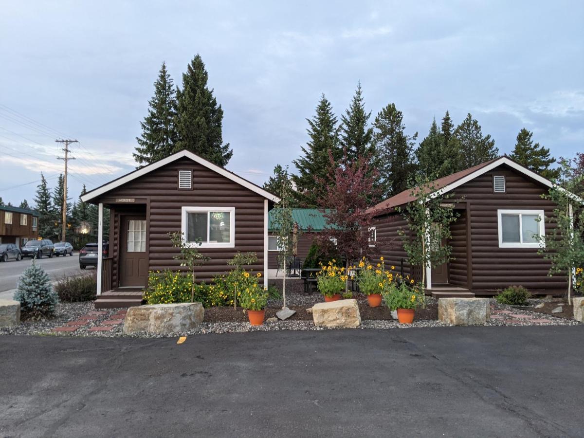 9 Bar W Cabins West Yellowstone Exterior photo